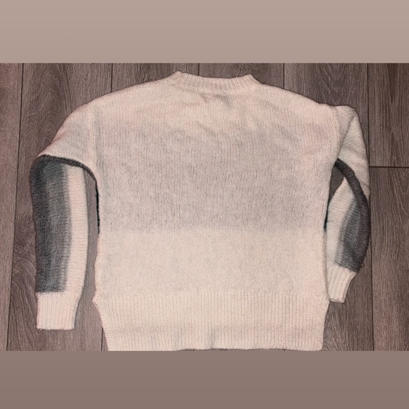 Vera Wang Women’s Size Small Log Sleeved Acrylic Sweater Winter Warm Color Block - Picture 2 of 5